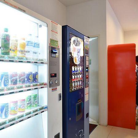 Pop! Hotel Tebet Jakarta Eksteriør bilde