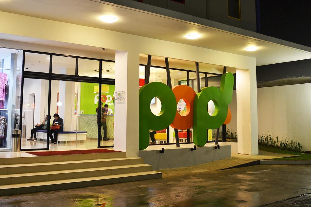 Pop! Hotel Tebet Jakarta Eksteriør bilde